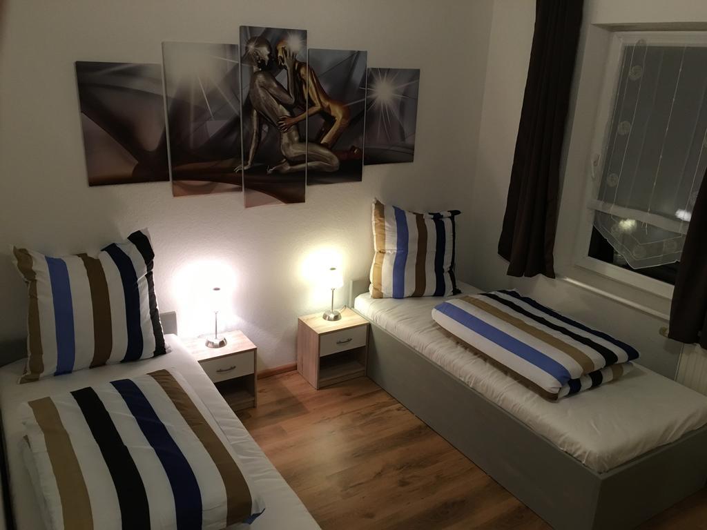 Gaestehaus Buonanotte BRE Pokoj fotografie